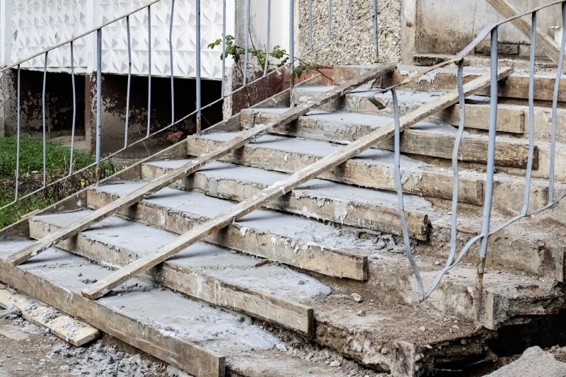 Metal Railing Repair Costs — Cost of Metal Railing Repair